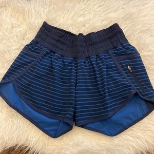 Lululemon Navy Striped Shorts size 4